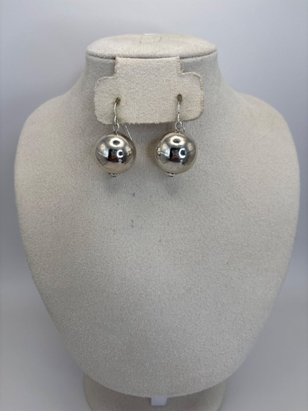 Vintage Large Shiny Silver Tone Ball Dangle Earrings